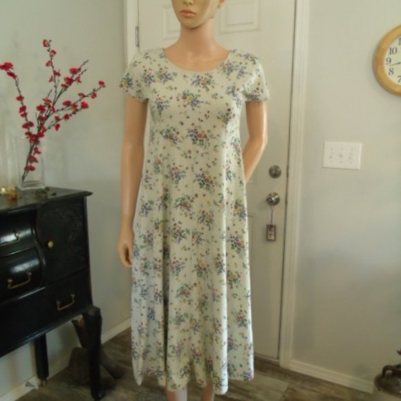 Sz 5/6 - Light Grey & Purple Flowered Spring Dress - Picture 1 of 7